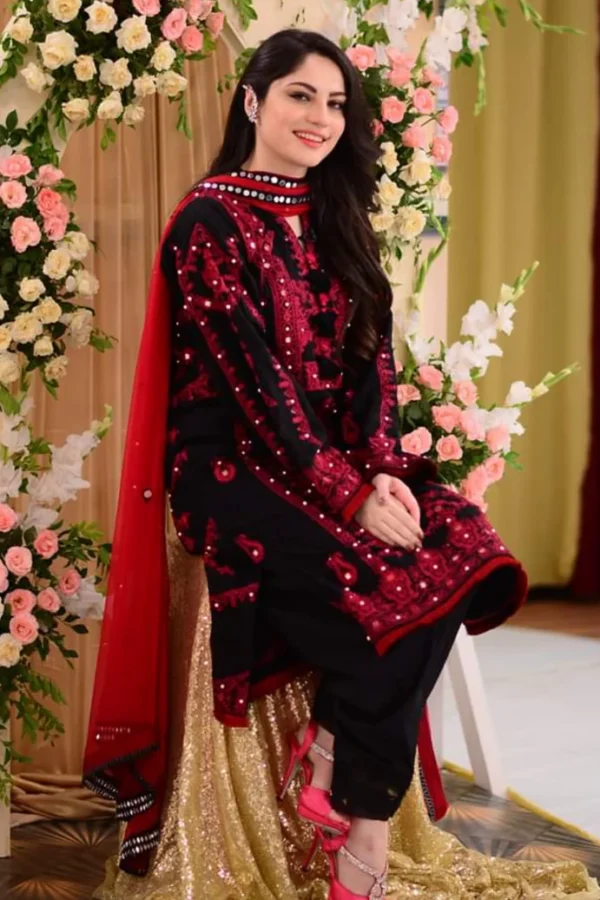 Charizma Lawn 3PC Suit - Heavy Embroidered Front & Bamber Chiffon Dupatta