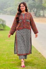 Uswa Zia Lawn 3PC Suit - Printed Design with Digital Chiffon Dupatta (90/88)