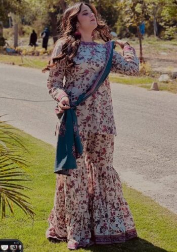 Bin Saeed 2025 Printed Lawn 3PC Suit Collection - Shirt, Voil Dupatta & Dyed Trouser