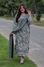 Bin Saeed 2025 Printed Lawn 3PC Suit Collection - Shirt, Voil Dupatta & Dyed Trouser