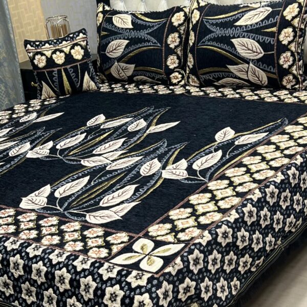 Velvet-Jacquard-King-Size-4pc-Bedsheet-Set – Winter 2025 Code: S.S-Vel04-24