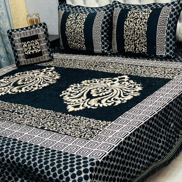 Velvet-Jacquard-King-Size-4pc-Bedsheet-Set – Winter 2025 Code: S.S-Vel04-25
