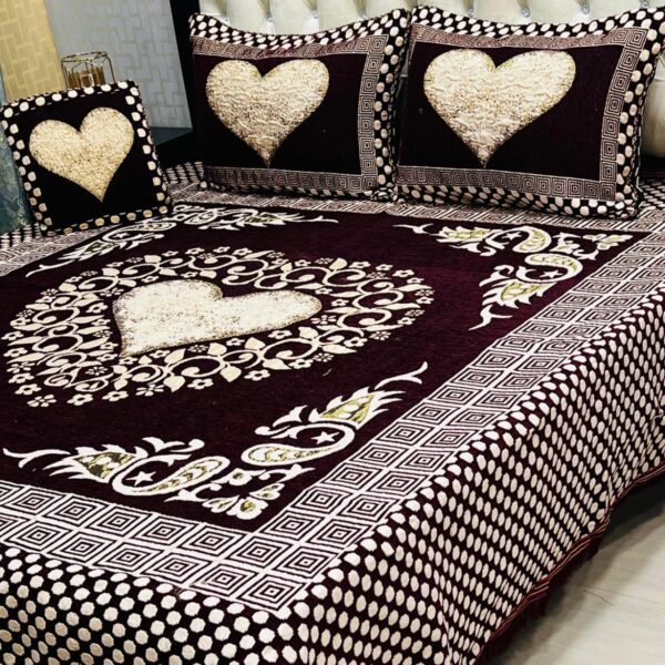 Velvet-Jacquard-King-Size-4pc-Bedsheet-Set – Winter 2025 Code: S.S-Vel04-35