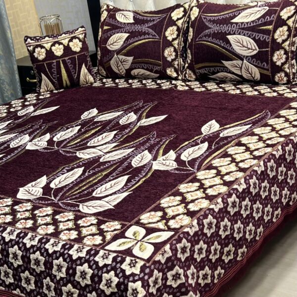 Velvet-Jacquard-King-Size-4pc-Bedsheet-Set – Winter 2025 Code: S.S-Vel04-12