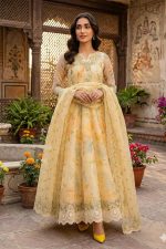 Baroque Eid lawn 3pc unstitched suit 2026 digital printed lawn 90/88 with chiffon dupatta price in Pakistan sarastore.pk