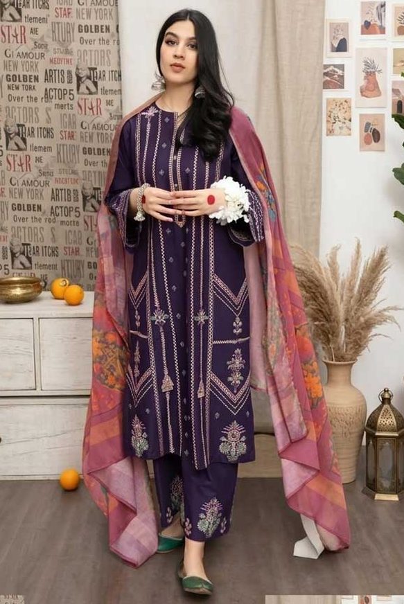 Urge Lawn Suit Code SS-UR-DVD-9036 embroidered suit with digital print voil dobby dupatta sarastore.pk