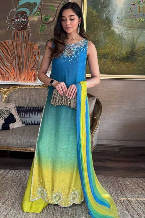 Farida-Hassan-Lawn-Premium-Embroidered-Summer-Dress-in-2026-01 Farida Hassan Airjet Lawn Suit SS-FH-PCD-9057 Digital Printed Lawn with Ready to Wear Chiffon Dupatta Price in Pakistan