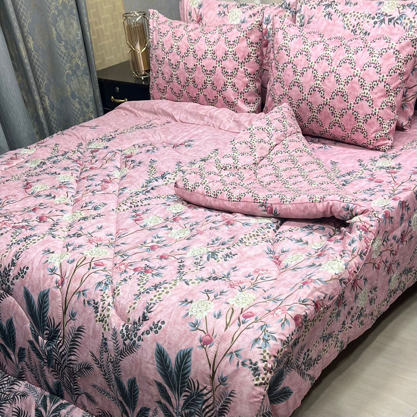 6 Pcs Vicky Razai Set – Printed Danier Cotton Mix King Size (20)