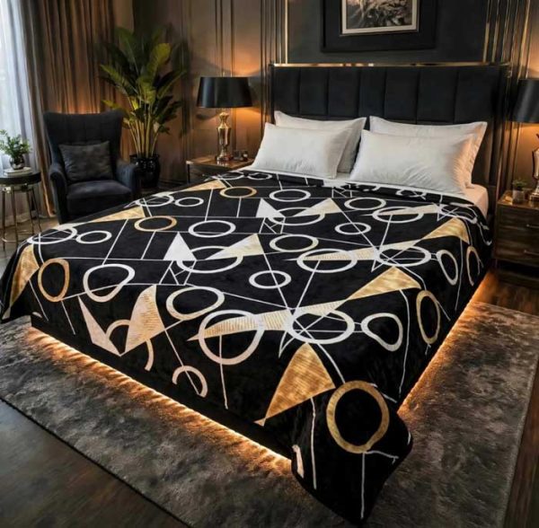 gold-geometric-black-double-bed-ac-blanket-soft-flees-sarastore-pk