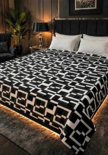 geometric-double-bed-ac-blanket-soft-flees-sarastore-pk
