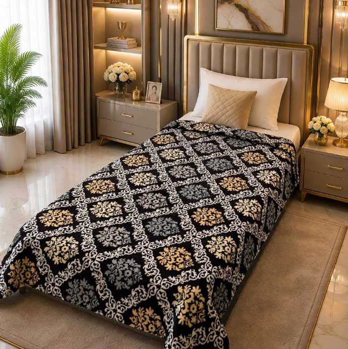 soft-fleece-single-bed-ac-blanket-combol-sarastore-pk