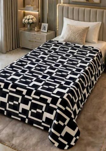 black-and-white-single-bed-printed-ac-blanket-fleece-sarastore-pk